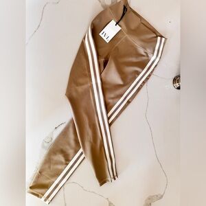NEW - IVL Tan Leggings with White Stripes Size 4